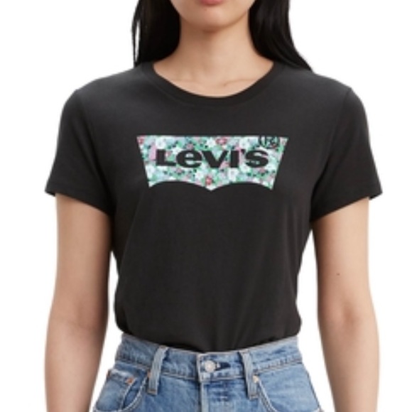 🆕 Levi's Women’s Perfect Tee, Black, Floral, Large - Picture 1 of 9